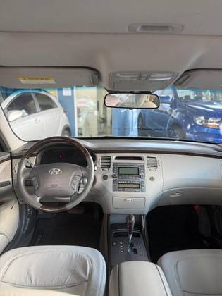 HYUNDAI AZERA 3.3 MPFI GLS SEDAN V6 24V GASOLINA 4P AUTOMÁTICO HYUNDAI AZERA 3.3 MPFI GLS SEDAN V6 24V GASOLINA 4P AUTOMÁTICO